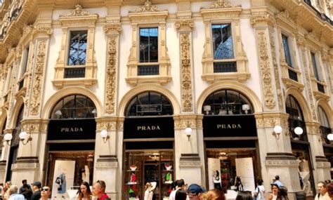 prada head office london contact number|Prada customer service.